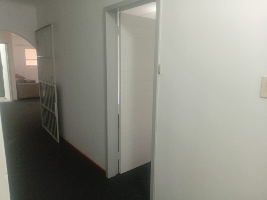 To Let 1 Bedroom Property for Rent in Vincent Eastern Cape